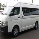 cairns airport transfers